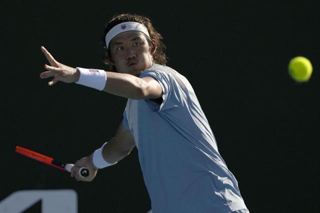 排球直播-张之臻无缘马赛男单四强 下周鹿特丹首轮抽到好签